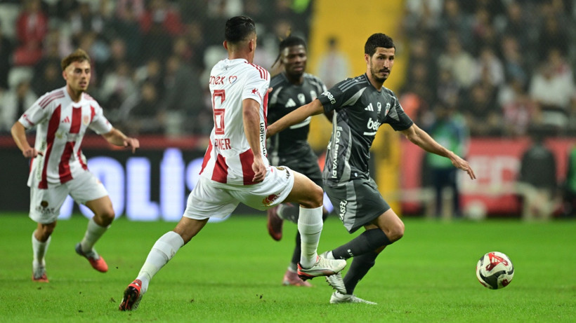 Beşiktaş Antalya’da Güldü