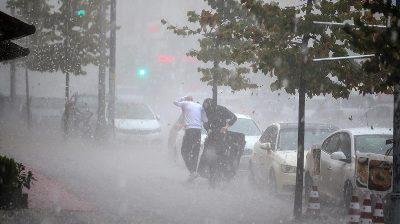 Meteoroloji Alarm Verdi: Yağmur Kapıda! Bu İllerde Sağanak ve Sis Etkili Olacak