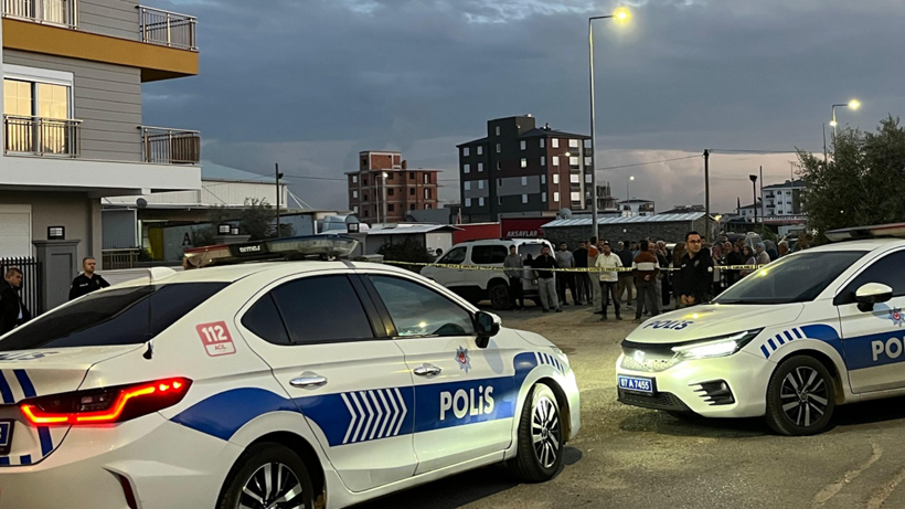 Antalya'da Vahşet! Polis Memuru, Eşini ve 2 Çocuğunu Öldürdü