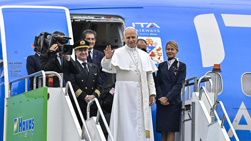 Papa 14. Leo, Türkiye'de Ayrıldı