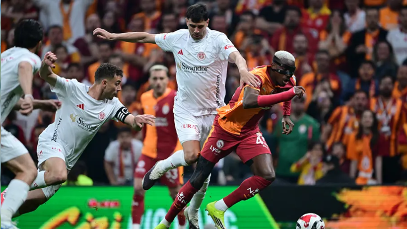 Aslan Son Dakikalarda Kükredi: Şampiyon Galatasaray