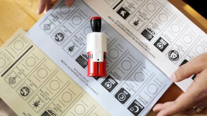 Anket: AKP ve CHP'de büyük düşüş, Zafer Partisi'nden sürpriz, 'kararsızlarda yeni bir durum var' - Resim: 7