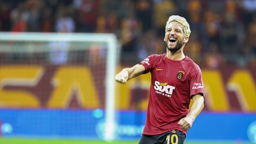 Süper Lig'de 2023-2024 sezonunun en iyi 11'i belli oldu - Resim: 9