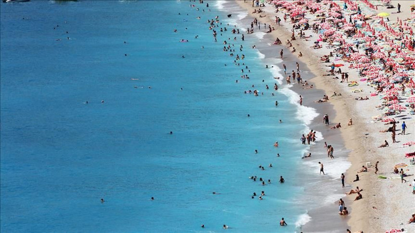 Çok Az Parayla Tatil Yapmak İsteyenler Akın Ediyor: Bodrum ve Çeşme'den Daha Popüler Oldu - Resim: 1