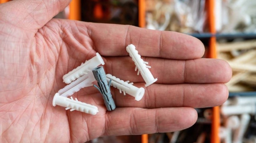 Plastik Dübel Parçalarıyla Köşeyi Döndü: Patentlerin Kralı'ndan Devrim Yaratan Yenilik - Resim: 5