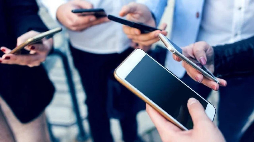 Her Konuştuğunuz Reklam Olarak Çıkıyorsa Dikkat: Telefonunun Dinleme Özelliği  Meğer Böyle Kapatılıyormuş - Resim: 2