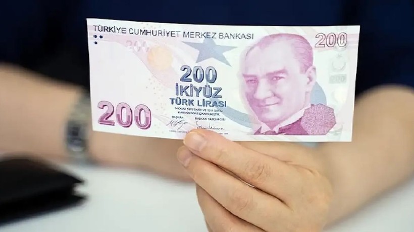 Bankalar Yılbaşı Öncesi Mevduat Faizini Düşürdü: 100 Bin TL'nin 1 Aylık Getirisi Çakıldı - Resim: 2