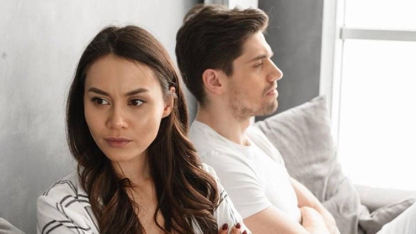 Çift Terapistleri Açıkladı: İlişkinin Bittiğini Gösteren 5 Gizli İşaret! Bunlar Varsa Ayrılık Kapıda - Resim: 1