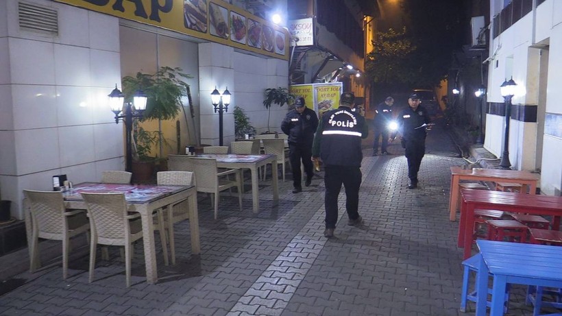 Adana'da Kebapçı Cinayeti: Perde Arkasından Çete Çıktı, Tetiği 16 Yaşındaki Çocuk Çekti - Resim : 1