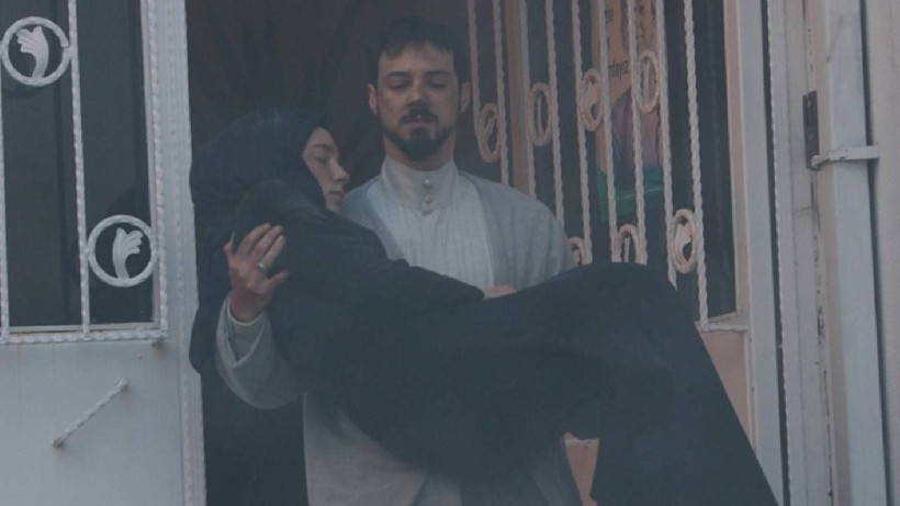 NOW TV'nin İddialı Dizisi Kızıl Goncalar'ın Final Tarihi Belli Oldu: Yapımcı Faruk Turgut Ağzından Kaçırdı - Resim: 2