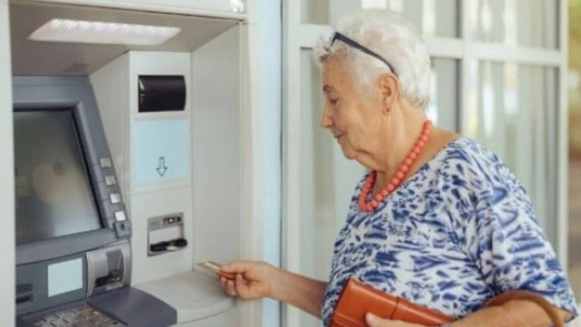 SGK Uzmanı Özgür Erdursun Emekliye Kötü Haberi Verdi: Hepsi Ellerinden Alındı - Resim: 4