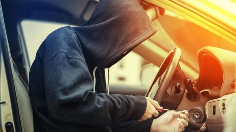 Araç Sahiplerine Gün Saydıracak Detay! Hırsızlar En Çok Bu Otomobillere Göz Dikiyor - Resim: 3