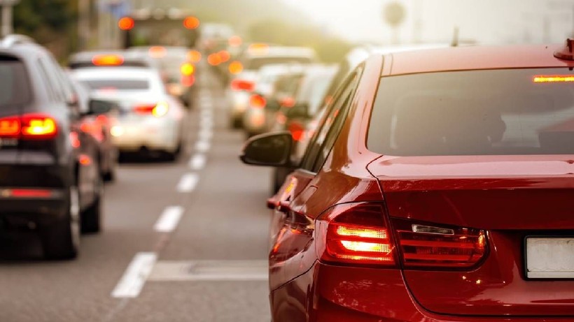 Trafikte Şerit Değiştirmek Zaman Kazandırıyor mu? Sürücülerin Yüzde 90'ı Bilmiyor - Resim: 3
