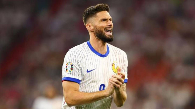 Ünlü Futbolcuya Hırsızlık Şoku: Evine Girip Bütün Servetini Çaldılar - Resim: 2