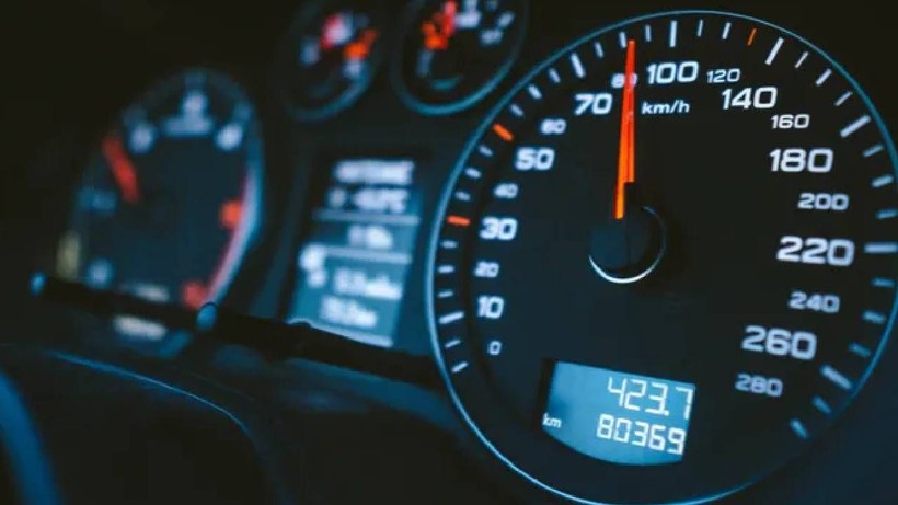 Aracın Değerini Düşüren Kilometre Sınırı Belli Oldu: Arabanız Bu Kilometreye Ulaştıysa Hemen Satın - Resim: 1