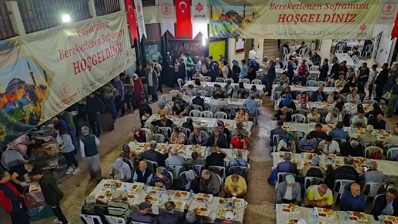 Ücretsiz İftar Sofraları Belli Oldu! İstanbul ve Ankara'da İftar Çadırları Buralara Kurulacak - Resim: 1