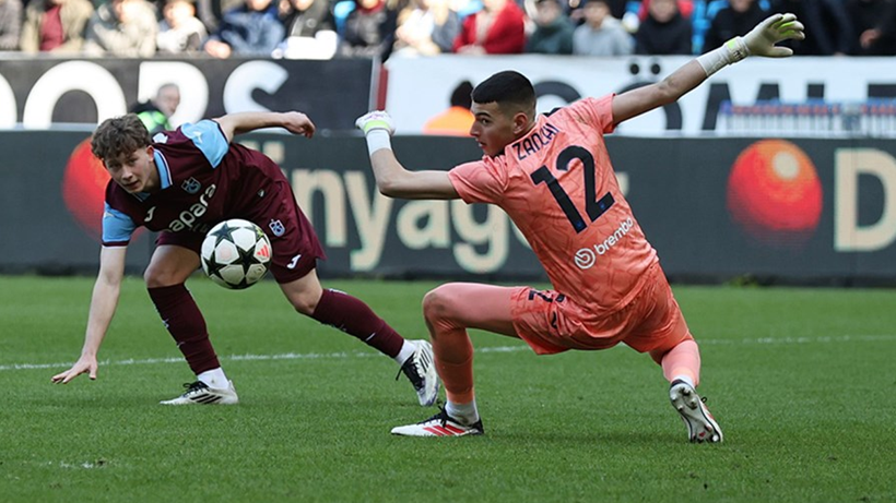 Trabzonspor U19'dan Yeşil Sahaları Coşturan Başarı, Çeyrek Finale Yükseldi - Resim : 1