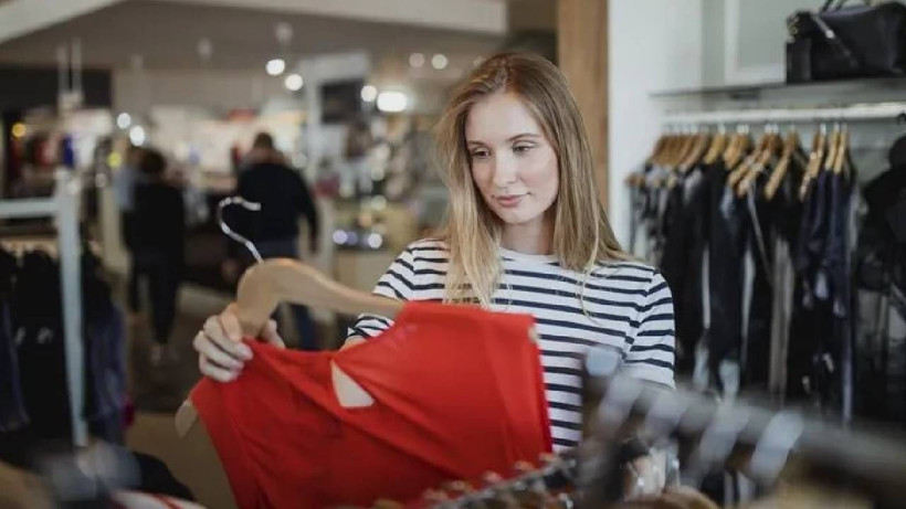 Zayıf Gösteren Kıyafet Hilesi Ortaya Çıktı: Bu Yöntem Bir Beden Daha Küçük Gösteriyor - Resim: 2