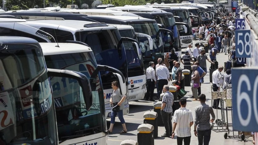 Ramazan Bayramı Resmi Tatil Takvim Belli Oldu! Bayram Tatili Hangi Günler Olacak? - Resim: 1