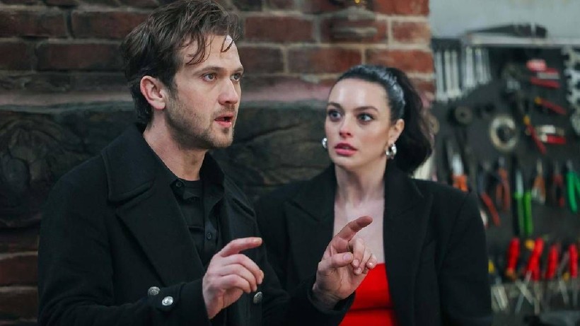 Show TV'nin Sevilen Dizisi Deha'nın Setinde Feci Kaza: Aras Bulut İynemli Apar Topar Ameliyata Alındı - Resim: 1