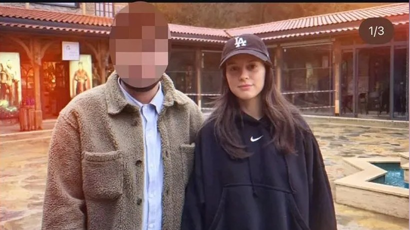 Ünlülerin Kabusu Olan Takıntılı Hayran… Şikayetçi Olan Olana, Yaptıkları Tüyler Ürpertti - Resim: 1