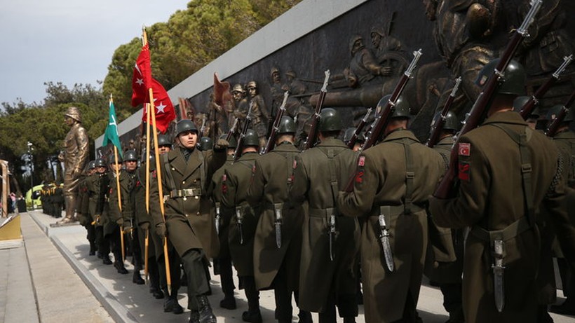 Çanakkale Zaferi'nin 110'uncu Yılında Kahramanlara Büyük Vefa - Resim : 1