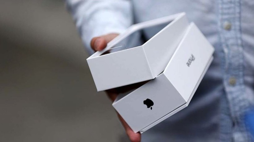 Trump'ın Gümrük Vergileri iPhone'u Fena Vurdu: Fiyatı Dudak Uçuklatacak! - Resim: 2