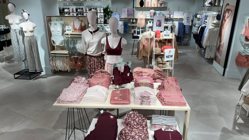 Dev Giyim Markası 13 Yıl Sonra Türkiye'ye Geri Döndü!  Mağazasını İstanbul’da Açtı, Moda Savaşları Başladı - Resim: 1