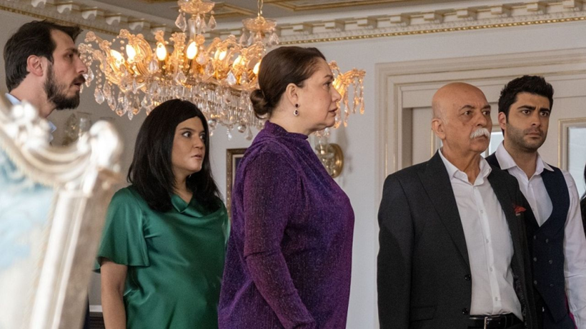 Kızılcık Şerbeti Setinde Gözyaşları Sel Oldu, Fanların Korktuğu Başına Geldi - Resim: 3