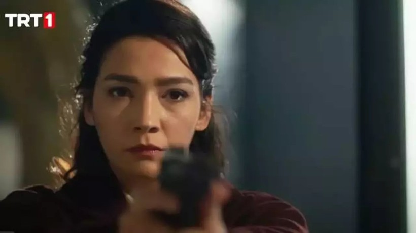 Aybüke Pusat'a Destek Verdiği İçin TRT'den Kovulan Boran Kuzum'un Yerini Alacak İsim Belli Oldu - Resim: 1