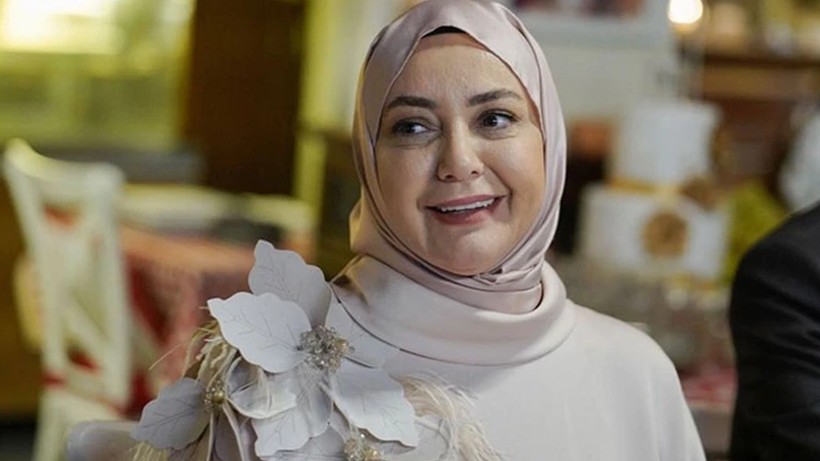Kızılcık Şerbeti'nde Yeni Kaos… Evrim Alasya Gerçeği Açıkladı Sosyal Medya Yıkıldı - Resim : 1