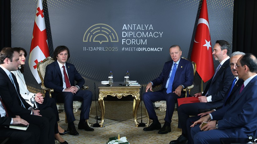 Cumhurbaşkanı Erdoğan’dan Art Arda Diplomasi Trafiği! 3 Günde 15 Liderle Görüştü - Resim : 3
