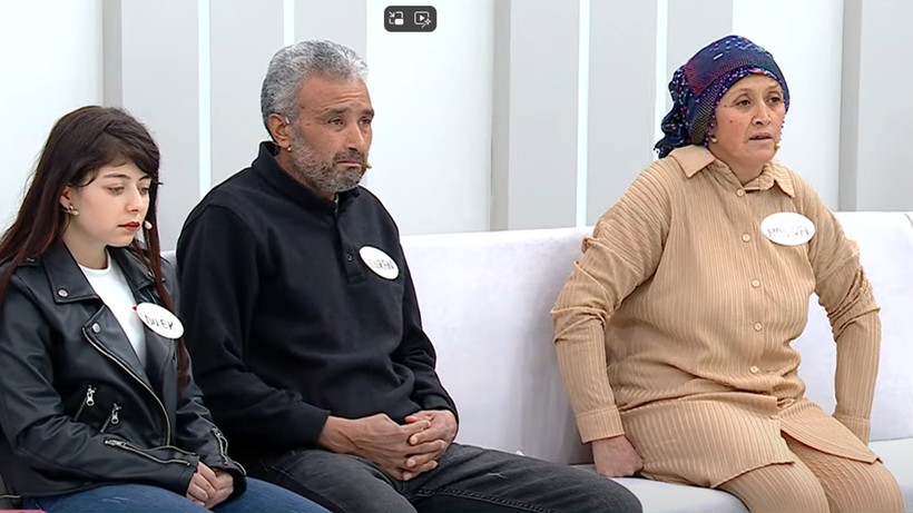 Zihinsel Engelli Kızının Nişanlısıyla Kaçtı! RTÜK’ten Esra Erol’un Programı İçin Flaş Hamle - Resim : 1