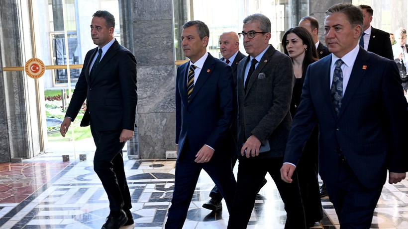 Özgür Özel Rakam Rakam Açıkladı! İşte İmamoğlu'nun Tutuklanmasının Vatandaşa Faturası - Resim : 6