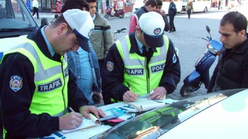 Milyonlarca Sürücüyü Havalara Uçuracak Karar: O Trafik Cezaları Siliniyor! Paralar Geri Ödeniyor - Resim: 3