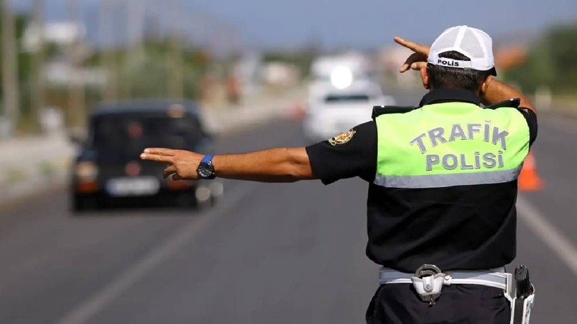 Milyonlarca Sürücüyü Havalara Uçuracak Karar: O Trafik Cezaları Siliniyor! Paralar Geri Ödeniyor - Resim: 1