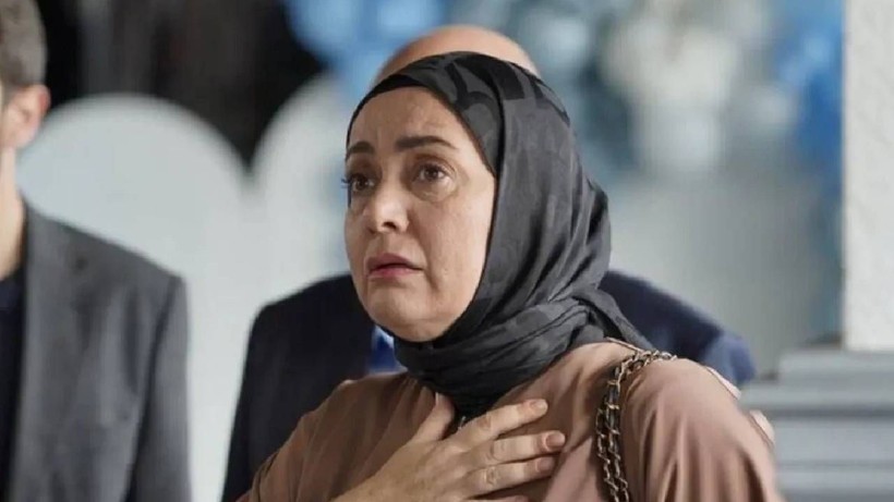 Kızılcık Şerbeti'nde Pembe Gitti, Yerine Bomba Gibi Bir İsim Geldi! Ünlü Oyuncu Diziye Katılıyor - Resim: 1
