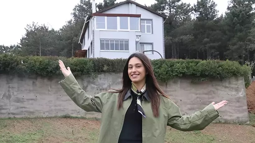'Yalnız Ev' Satışa Çıktı, Eşi Benzeri Yok… İçinde Hiçbir Evde Olmayan Bir Şey Var - Resim : 3