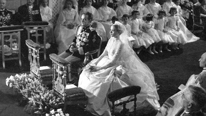 Tarihin En Pahalı Gelinliğinin Fiyatı Dudak Uçuklattı! Yıllardır Moda Dünyasına İlham Kaynağı Oluyor - Resim: 4