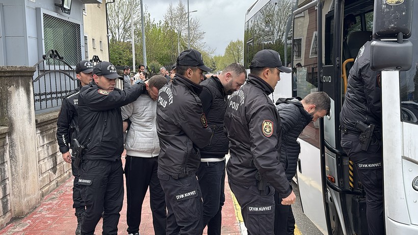 Sakarya'da 5 Kişinin Öldüğü Kavgada 3 Gözaltı Daha - Resim : 2