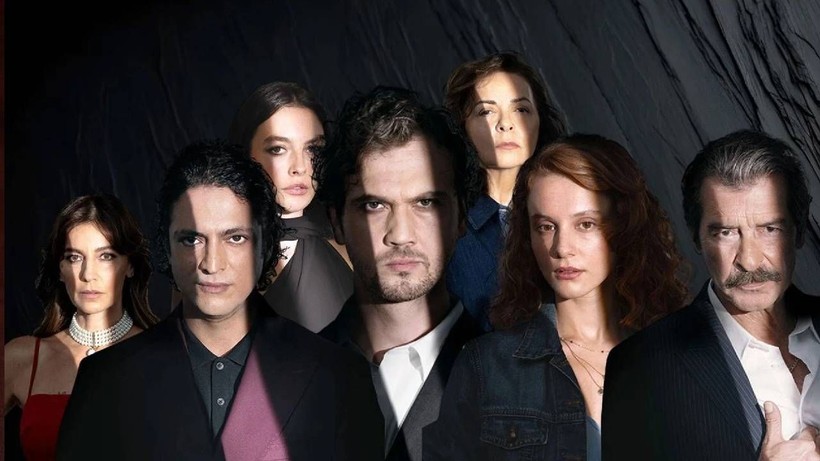 Show TV Fenomen Dizinin Fişini Çekti: Başrol Krizi Sonrası Apar Topar Final Yapacak - Resim: 2