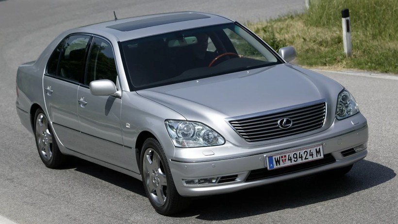 Ne BYD Ne Mercedes! 20 Yaşındayken Bile Sahibine Masraf Çıkarmayan Otomobiller Belli Oldu - Resim: 2