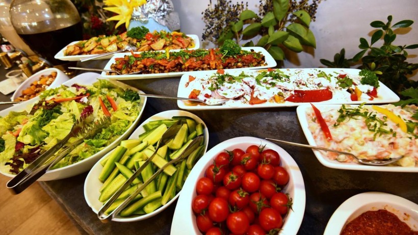 Tatil Planı Yapanlar Dikkat! Açık Büfedeki Gizli Tehlike Ortaya Çıktı - Resim : 1
