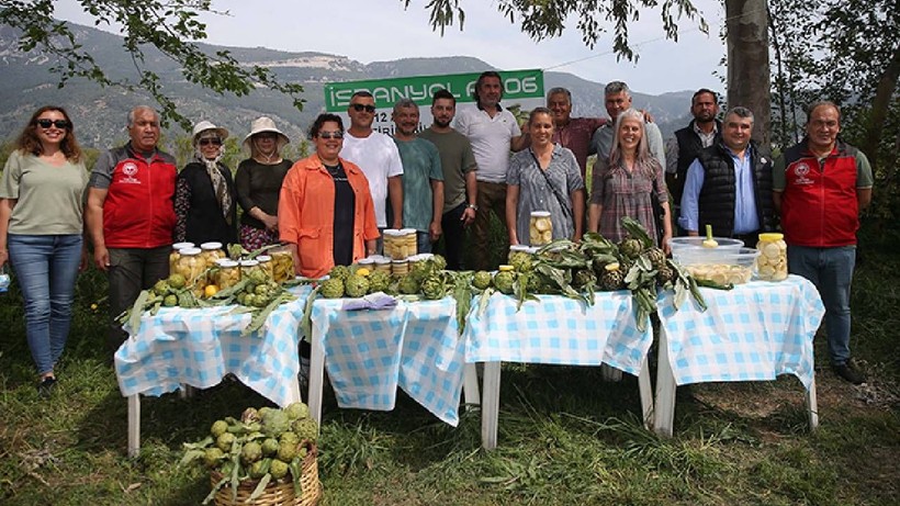 Altın Değerinde Hasat Başladı: Topraktan Servet Fışkırdı, Çiftçi Kazanmaya Başladı - Resim: 2