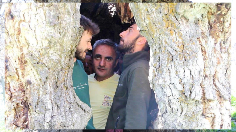 Ne Ev Ne de Araba, İçine Tam 12 Kişi Sığdı… 500 Yıllık - Resim : 3