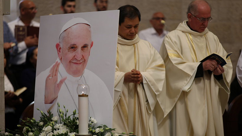 Papa Franciscus'un Mezarından İlk Kareler, 250 Bin Kişilik Tören Sonrası Halka Açıldı - Resim : 5