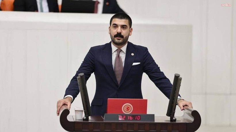 CHP’li Ali Gökçek’ten Bakan Yerlikaya’ya Soru Önergesi: 'Cemaatin Aracına Kim, Neden Çakar İzni Verdi?' - Resim : 2