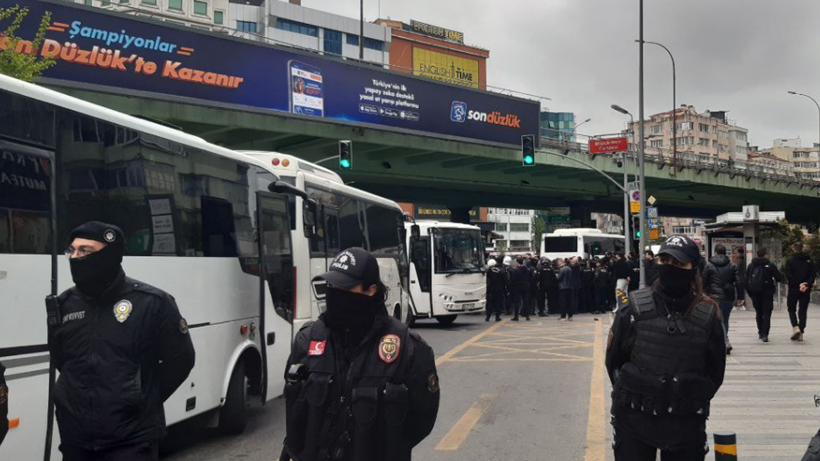 1 Mayıs'ta Taksim'e Çıkmak İsteyenlere Sert Müdahale! Bakan Ali Yerlikaya Gözaltı Sayısını Açıkladı - Resim : 1