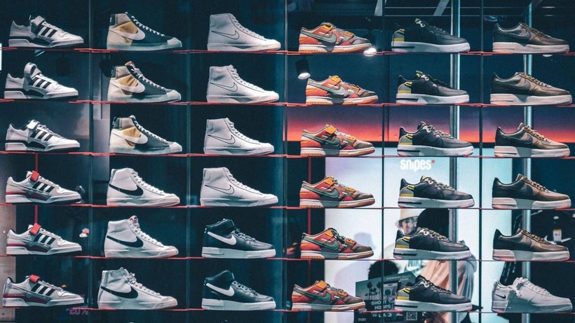 Nike, Adidas, Skechers, Crocs... Ayakkabı Devleri İflasın Eşiğinde! Siparişler Durduruldu - Resim: 1