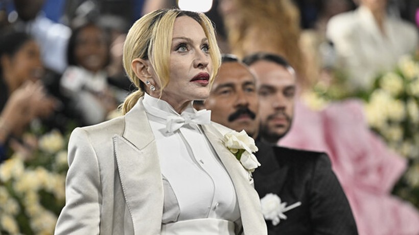 Met Gala’ya Damga Vuran Ünlüler! Farklı Stillerde Ortak Tek Nokta - Resim : 4